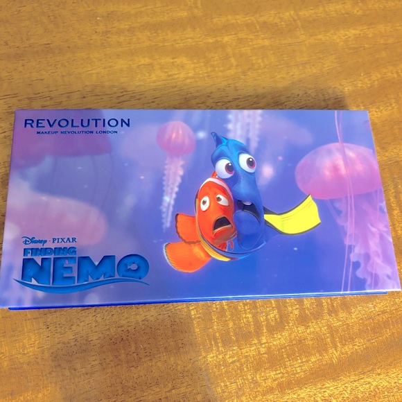 Makeup Revolution Other - Disney Pixar Finding Nemo Shadow Palette